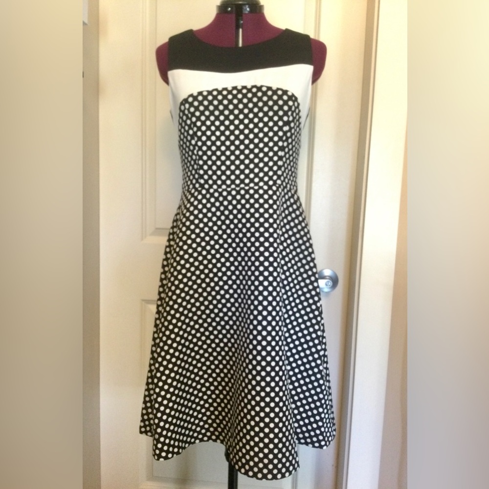 Fit & flare Dress size 8 black & white polka dot
